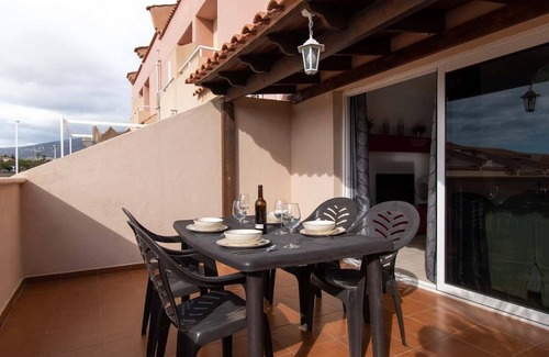 Costa Adeje Apartamento | Oasis Dakota Duplex - Three Bedroom Apartment, Sleeps 7