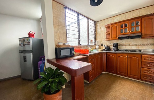 La America Apartamento | Oasis en el corazón de Medellín