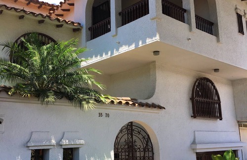La America Apartamento | Oasis en el corazón de Medellín