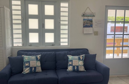 Puerto Nuevo Apartamento | Oasis@MarBella is located in Playa de Vega Baja.