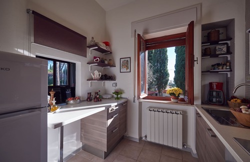 Perugia Apartamento | Oasis de paz en las afueras de Perugia, apto. en la villa, terraza con cocina al aire libre