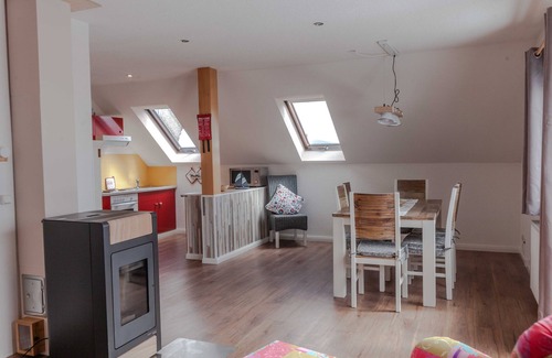 Feriendorf Frankenau Apartamento | Oasis of peace with a view of the valley, directly at the Kellerwald access, free WLAN!