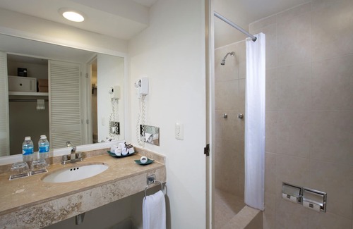 Zona Hotelera Complejo | Oasis Palm - All Inclusive