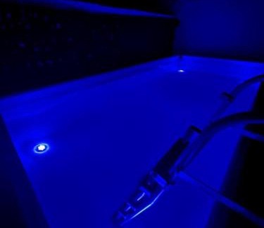 Nikaia-Agios Ioannis Rentis Apartamento | Oasis Pool Flat-near 2 metro stations-