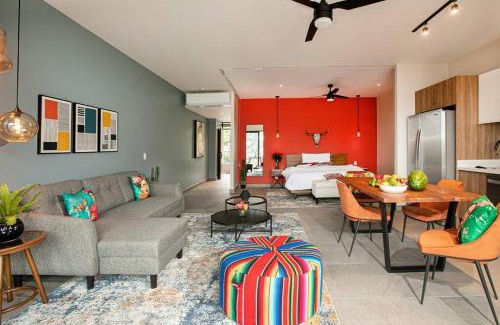 El Caloso Apartamento | Oasis Studio - Puerto Vallarta Downtown Malecon, with City, Ocean & Mountain Views