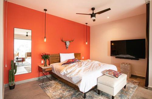 El Caloso Apartamento | Oasis Studio - Puerto Vallarta Downtown Malecon, with City, Ocean & Mountain Views