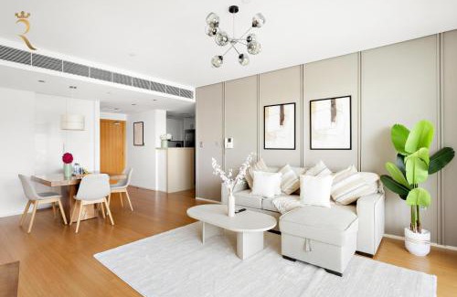 Al Raha Beach Apartamento | Oasis Stylish 2BR in Al Rahba - Modern Stay Near Al Raha Beach & Yas Island