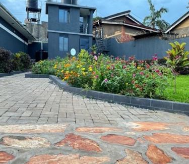 Bukoto Villa | Oasis Villa Home Kampala