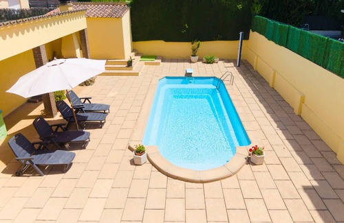 Melianta Villa | Oasis con piscina cerca de lago y Museo Dali!