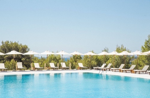 Sibenik Alquiler De RV | Obonjan Island Resort (film set of Virgin Island show)