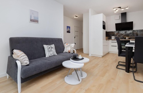 Srodmiescie Apartamento | Obrońców Wybrzeża 8 | Apartment | Parking