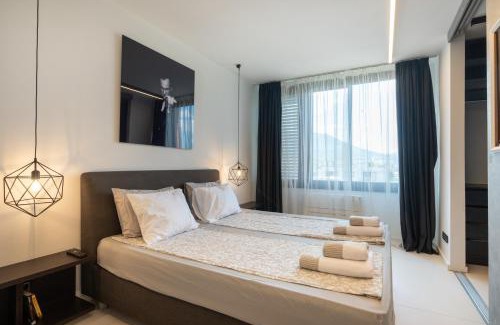 rayon Triaditsa Apartamento | Obsidian Peak