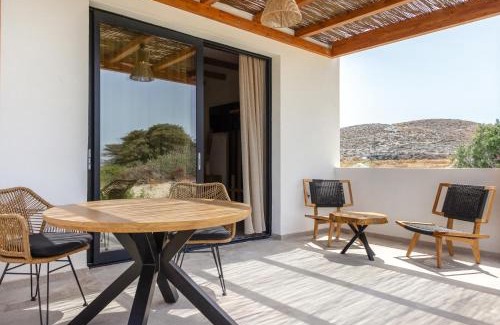 Milos Cama Y Desayuno | Obsidian Suites Milos