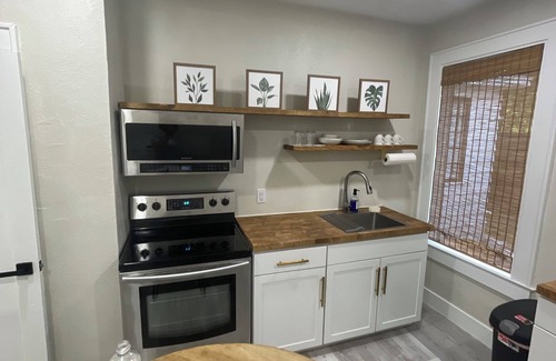 Historic District Casa | Ocala Oasis: Mother in Law Suite + Pet Friendly