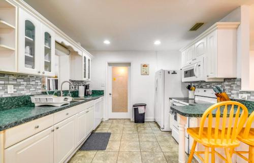Fort King District Casa | Ocala Retreat with Pool, Grill and Yard - Pets Welcome