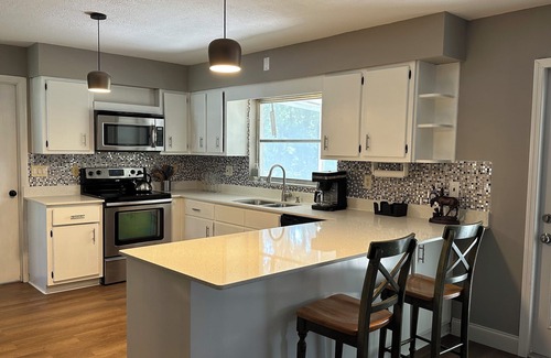 Fort King District Casa | Ocala & Silver Springs with cozy memories