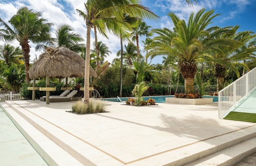 Bay Point Casa | Ocean 9 Villa, Amazing Waterfront, 15 mins away from Duval Street!