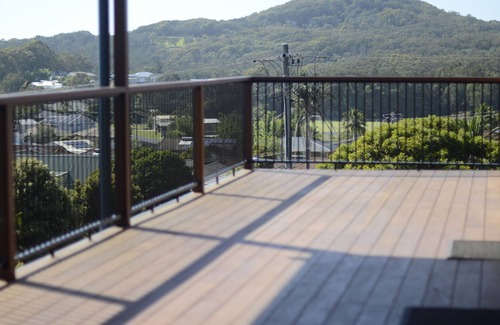 Scotts Head Casa | Ocean Alley Views - Discount on Dec/Jan bookings
