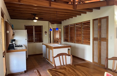 Samara Villa | Vista al mar y montaña! Villa Secret Paradise: piscina privada!