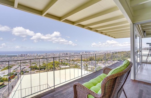 Diamond Head - Kapahulu - St. Louis Casa | Ocean and Skyline Views Honolulu Retreat