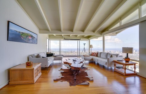 Diamond Head - Kapahulu - St. Louis Casa | Ocean and Skyline Views Honolulu Retreat