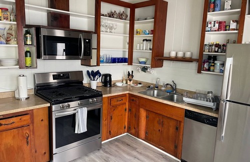 San Diego Cabaña | Ocean and Sunset Paradise in Ocean Beach