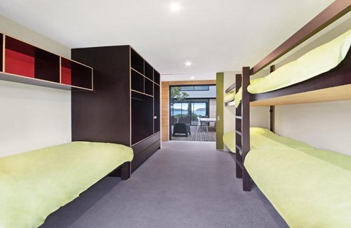 Umina Beach Casa | Ocean Beach Pavilion - Beachfront