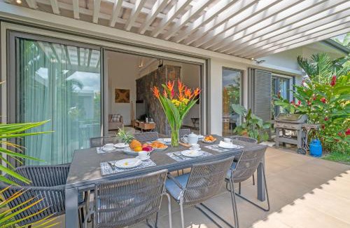 Grand Gaube Apartamento | OCEAN beachfront flat, 3 bedrooms en suite, Grand Gaube