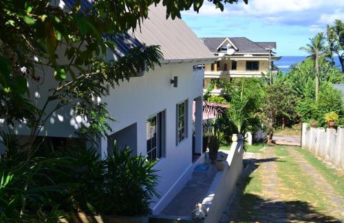 Pointe Au Sel Chalet De Esquí | Ocean Bird & Wanita's Self Catering