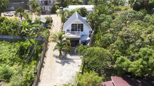 Pointe Au Sel Chalet De Esquí | Ocean Bird & Wanita's Self Catering