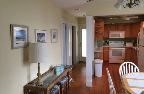 South Rehoboth Cabaña | Océano Bloque Beach Cottage - 7 Delaware Ave - Downtown Rehoboth