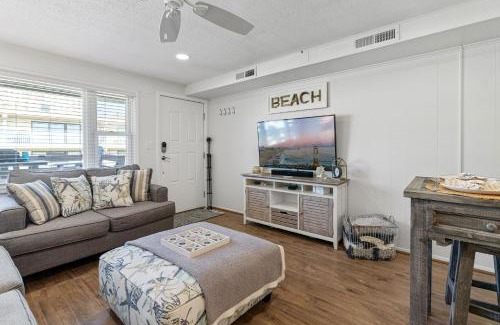Midtown Ocean City Apartamento | Ocean Block Condo 100 Steps From the Beach