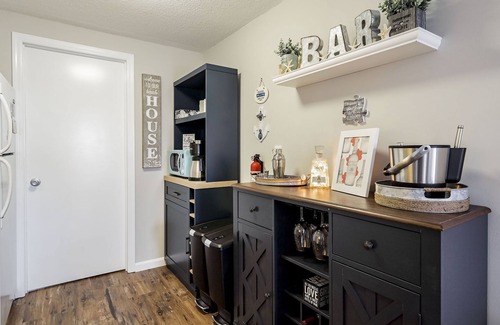 Beach Haven Condominio | Ocean block condo in the heart of Beach Haven.
