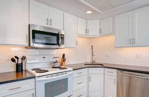 Beach Haven Terrace Casa | Ocean Block - One off the BEACH