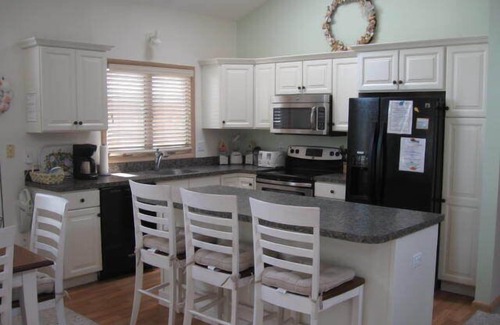 Bethany Beach Casa | Océano Bloque con el océano Ver- Paseo a la playa; A 3 cuadras de las tiendas del centro