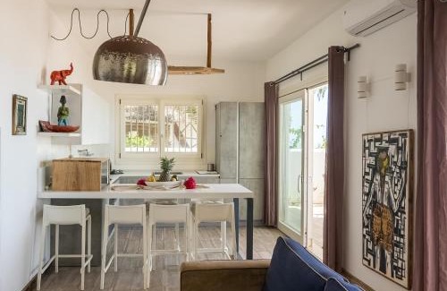 Kiwengwa Apartamento | Ocean Blue Apartment with Panoramic Pool ZanzibarHouses