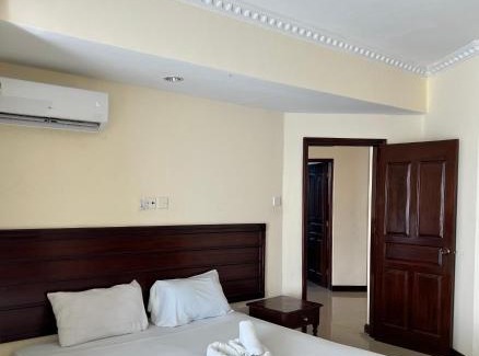 Mombasa Apartamento | Ocean Blue Retreat-3 minute walk to Nyali Center and 3 minute walk to the Beach