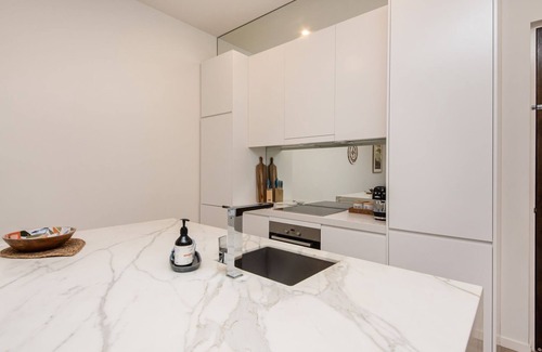 Dromana Apartamento | Ocean Blue Views in Central Dromana