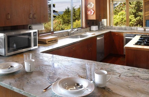 Jenner Casa | Ocean Bluff Serenity Awaits You!