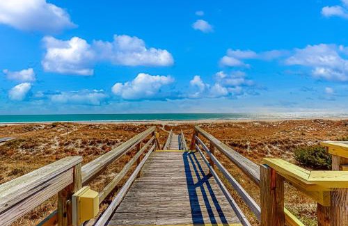 Emerald Isle Apartamento | Ocean Breeze 106B