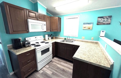 Cutthroat Harbor Estates Cabaña | Ocean Breeze at Venture Out 537