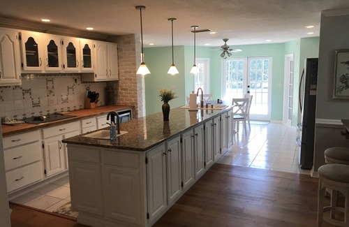 Ormond Beach Plaza Casa | OCEAN BREEZE IS A LUXURY GETAWAY THAT HAS IT ALL