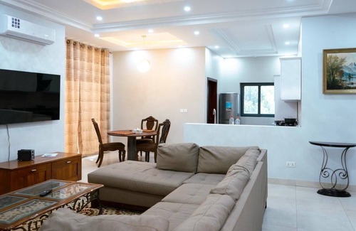 Kerr Serign Apartamento | Ocean Breeze Luxury Apartments