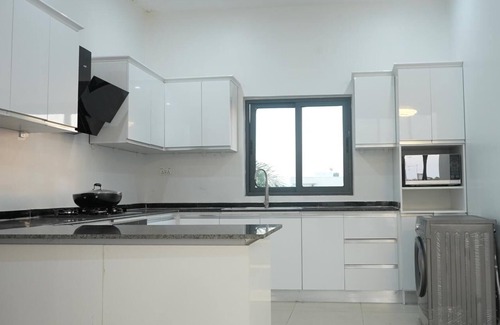 Kerr Serign Apartamento | Ocean Breeze Luxury Apartments