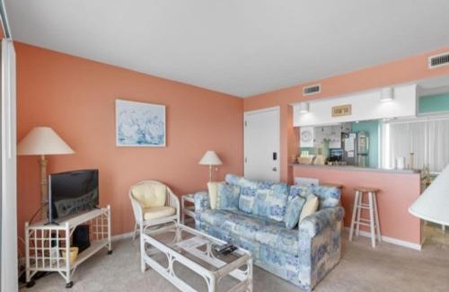 North Carolina Coast Apartamento | Ocean Breeze - Stunning Views - Oceanfront - 3rd floor - You deserve a beach vacation! condo