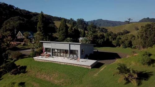 Kuaotunu Casa | Ocean Cliff Court