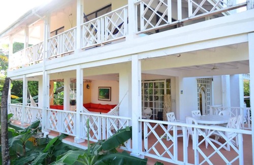 Punta Sur Villa | Ocean View Sai, casa de vacaciones de cinco dormitorios