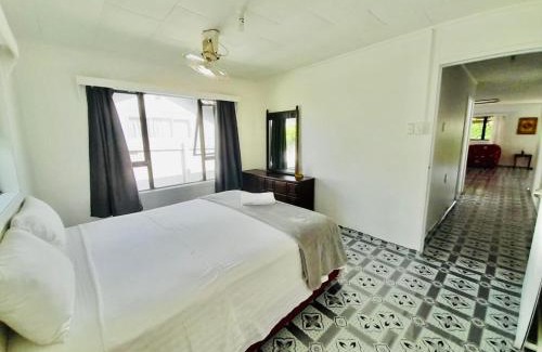 Nuku'alofa Casa | Ocean Cottage Private Double Twin Room in Nuku'alofa Townb