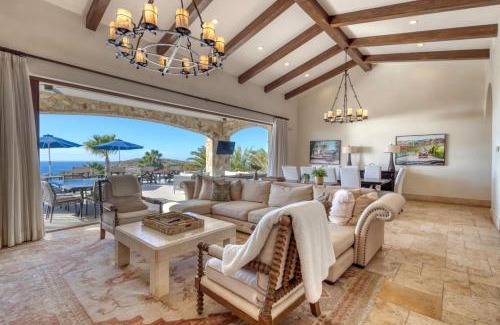 San José del Cabo Villa | Ocean Desert Hacienda Charm