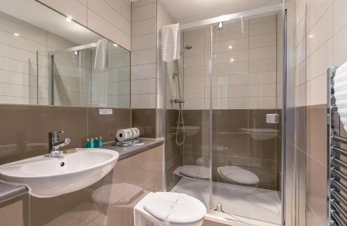 Poole Casa | Ocean Escape